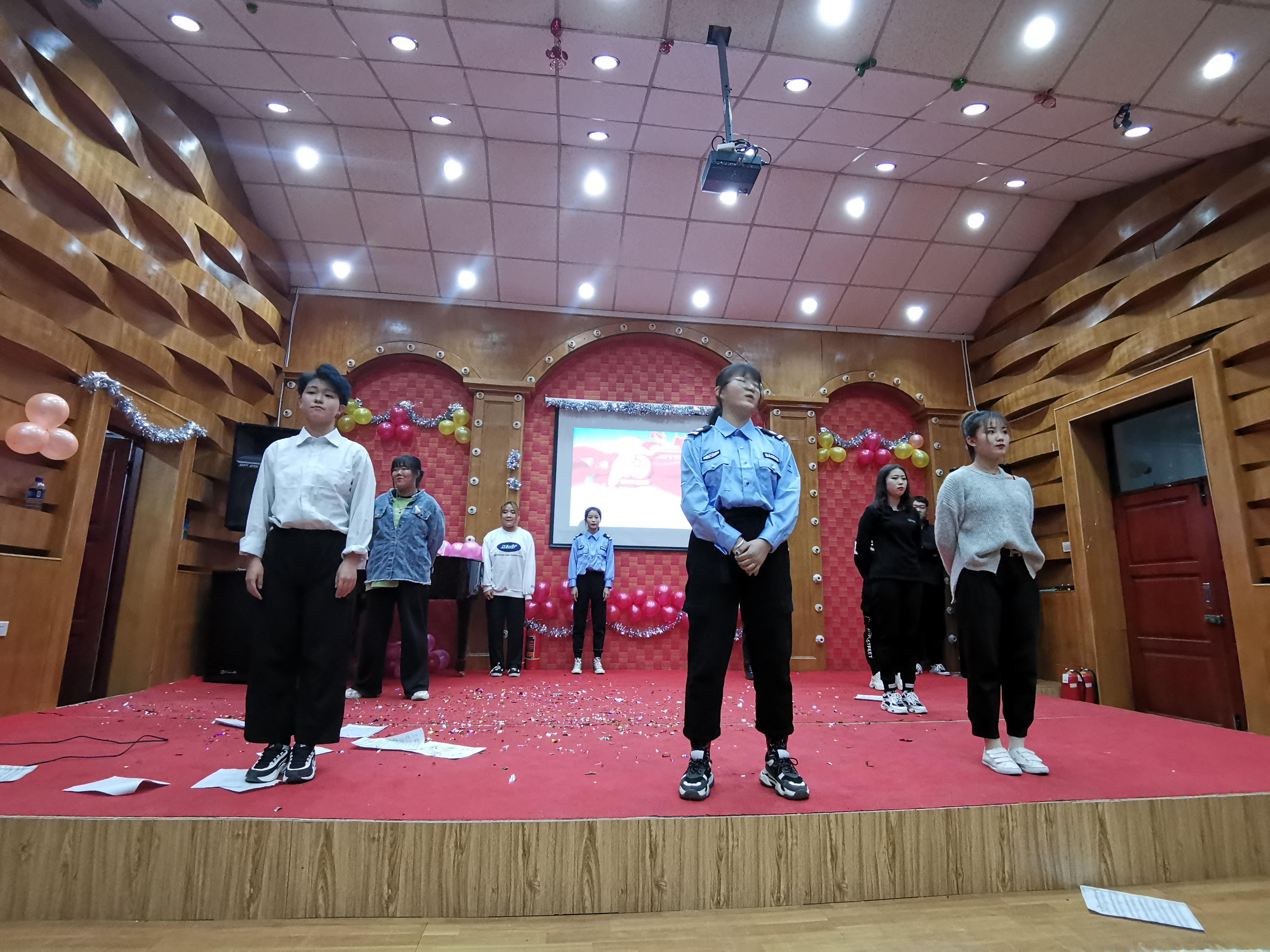 師范學(xué)院2019歡迎新同學(xué)入學(xué)晚會(huì)