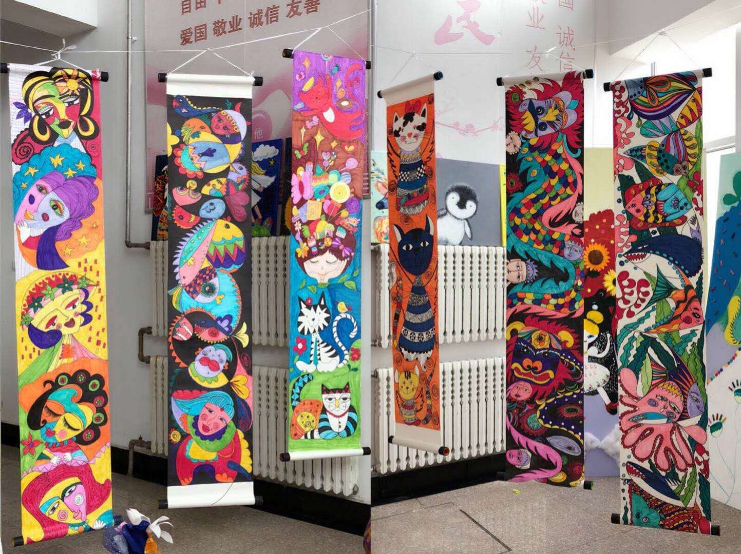 師范學(xué)院學(xué)前教育專業(yè)職業(yè)教育周活動之一幼兒園美術(shù)手工作品展圓滿結(jié)束