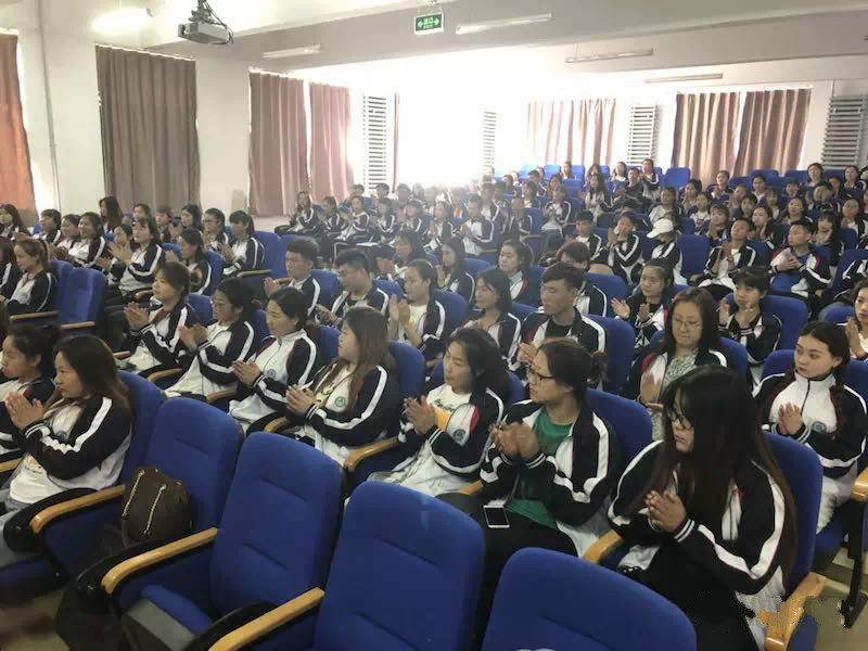 伊春職業(yè)學院與加美特公司初步達成聯(lián)合辦學意向