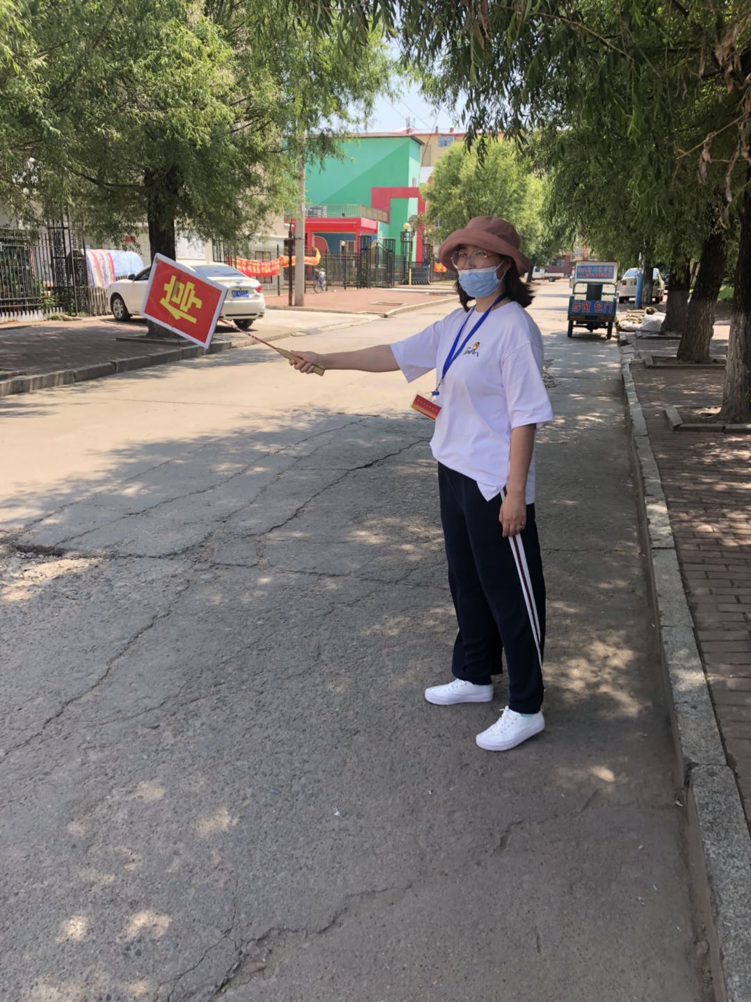 我校啟動值守社區(qū)卡口工作以實際行動向黨的生日獻禮